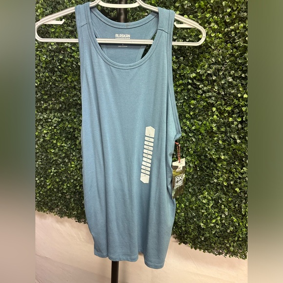 (B44)NWT Alaskan Hardgear | Razor back tank - Picture 1 of 4